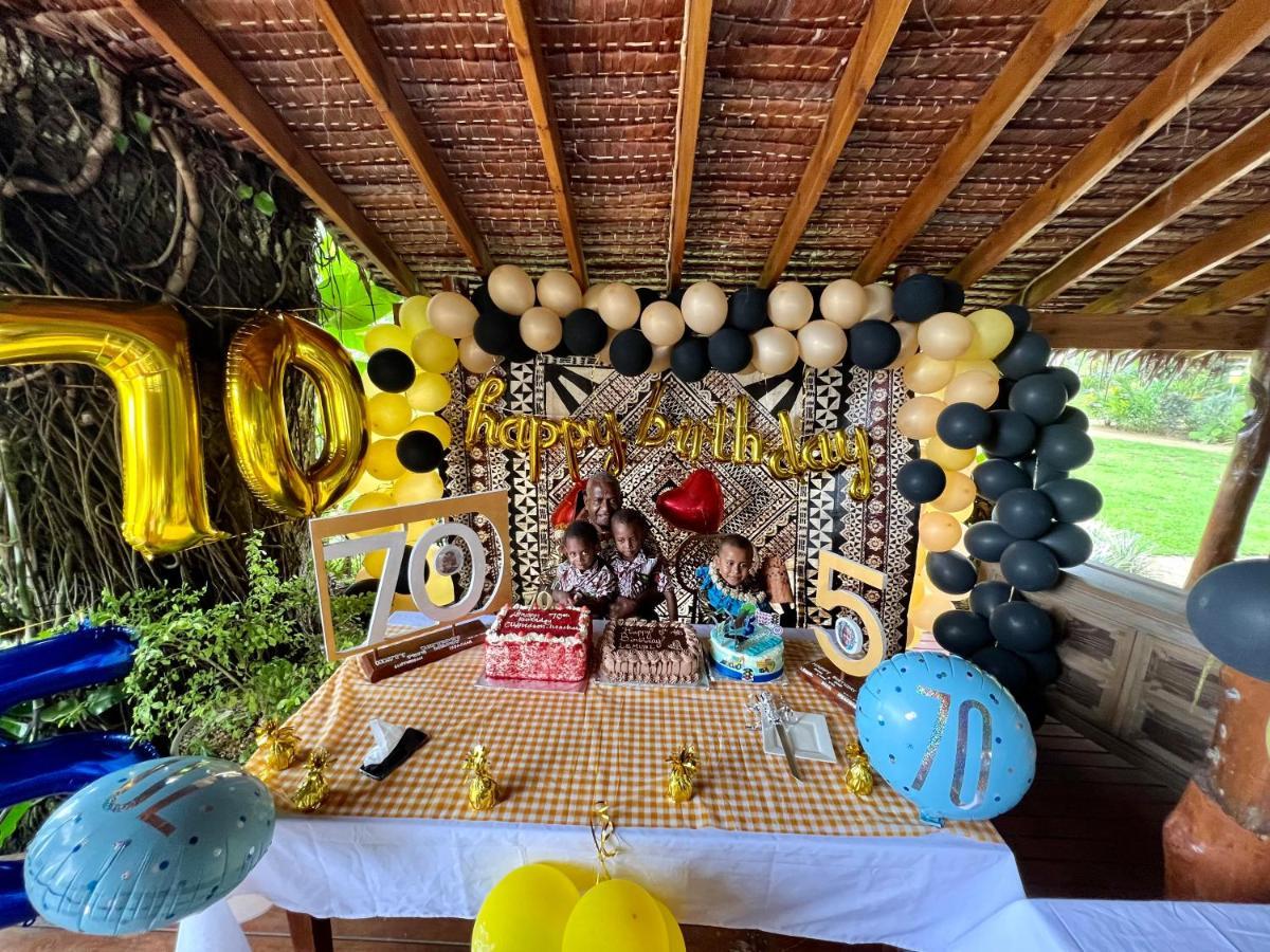 Mg Cocomo Resort Vanuatu พอร์ตวิลา ภายนอก รูปภาพ