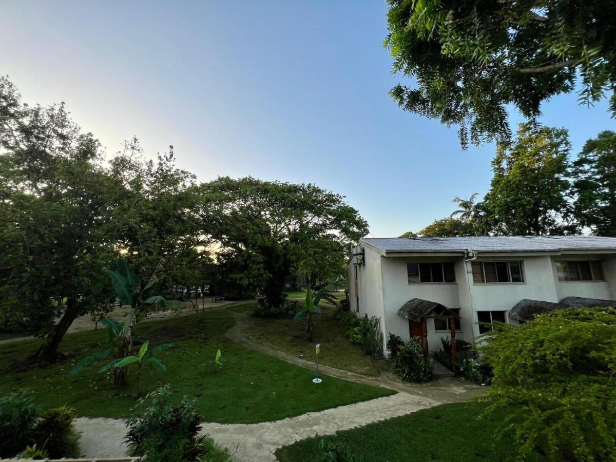 Mg Cocomo Resort Vanuatu พอร์ตวิลา ภายนอก รูปภาพ