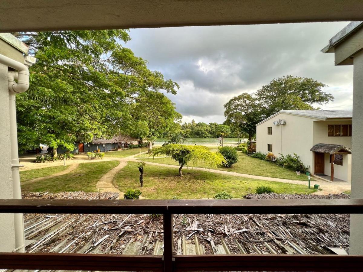 Mg Cocomo Resort Vanuatu พอร์ตวิลา ภายนอก รูปภาพ