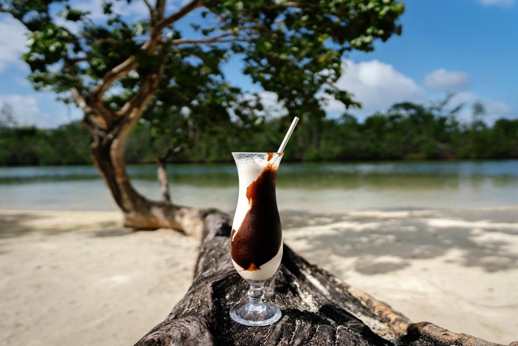 Mg Cocomo Resort Vanuatu พอร์ตวิลา ภายนอก รูปภาพ